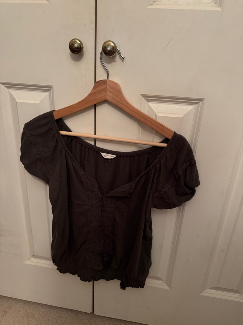 Abercrombie Puff Sleeve Peasant Top